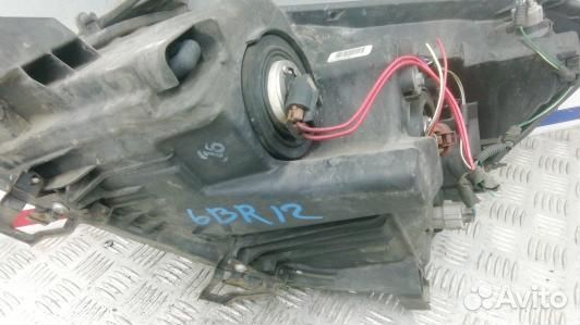 Фара правая toyota corolla verso 2 (6BR12MU01)