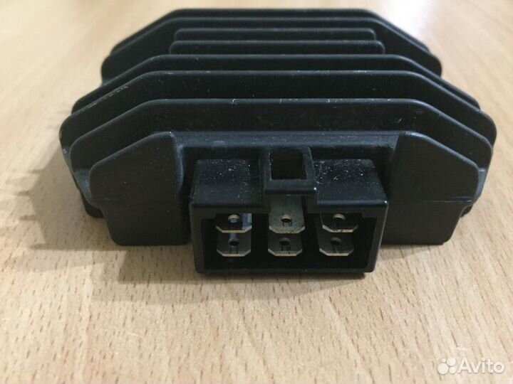 Реле-регулятор (реле зарядки) kawasaki EX250