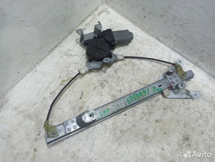 Стеклоподъемник электрический задний правый