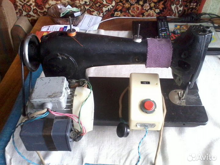 Швейная машина