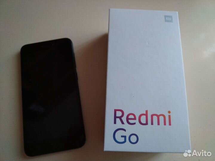 Телефон Redmi go