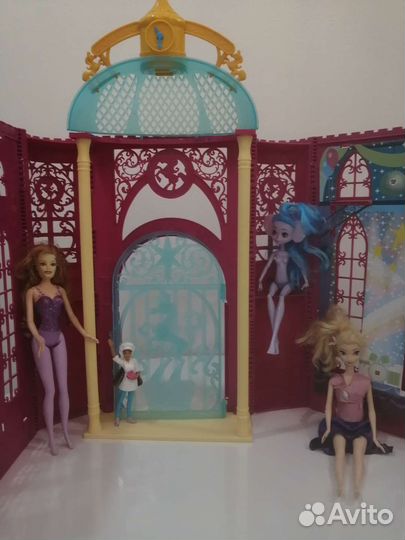 Замок игрушка