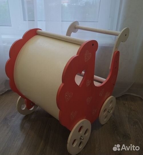 Коляска для кукол деревянная