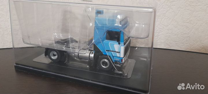 Модель автомобиля Volvo F12