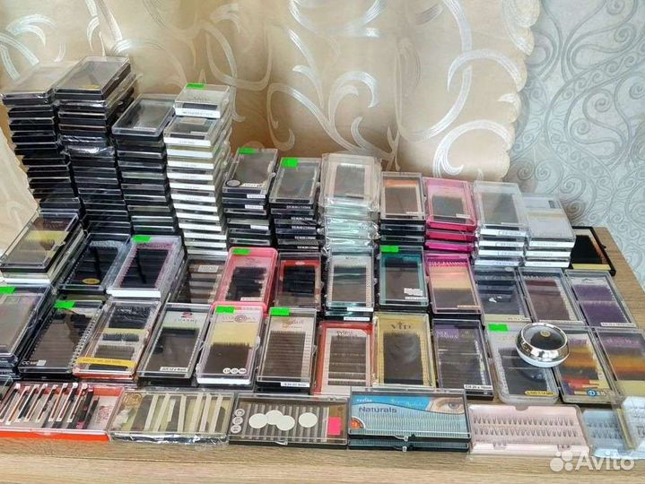 Материал для наращивания ресниц.Ресницы.Стул