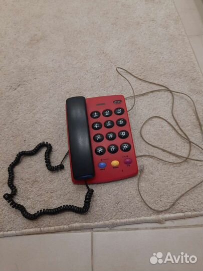 Телефон