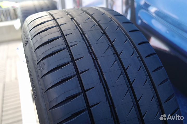 Michelin Pilot Sport 4 SUV 315/35 R21 и 295/35 R21 111Y