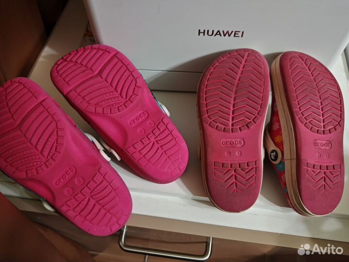 Сандалиисю сабо crocs j1 и j3