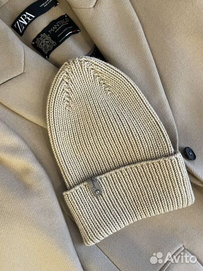 Шапка женская/подростковая ручная работа