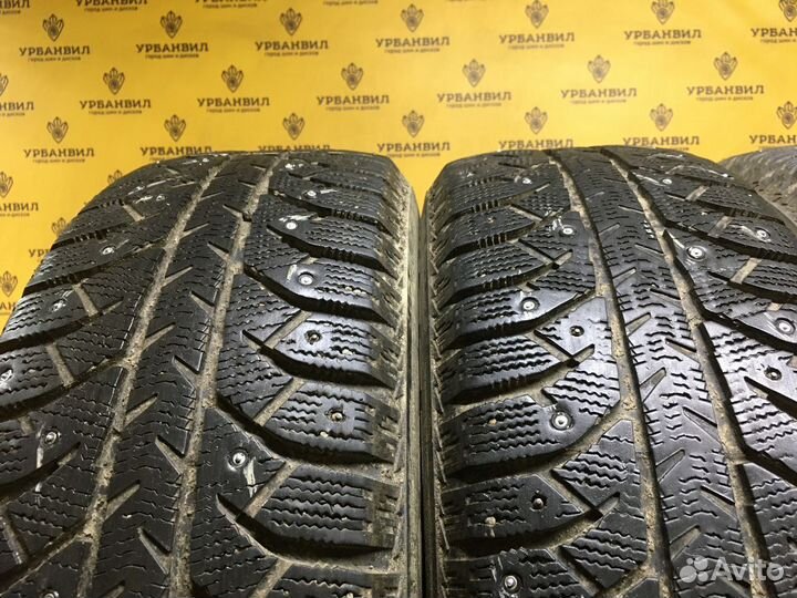 Bridgestone Ice Cruiser 7000 225/65 R17 106T