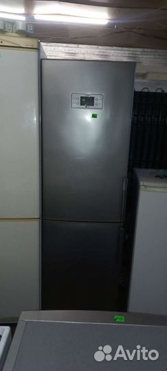 Холодильник бу LG