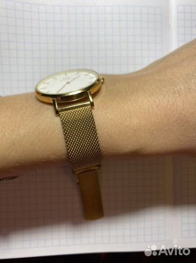 Daniel Wellington часы женские