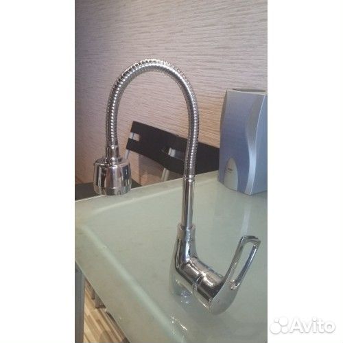 Смеситель кухонной мойки Rossinka T T40-26