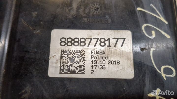 Адсорбер Volvo XC40