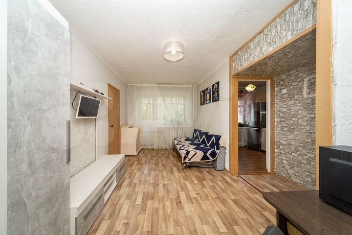 2-к. квартира, 42,1 м², 3/5 эт.
