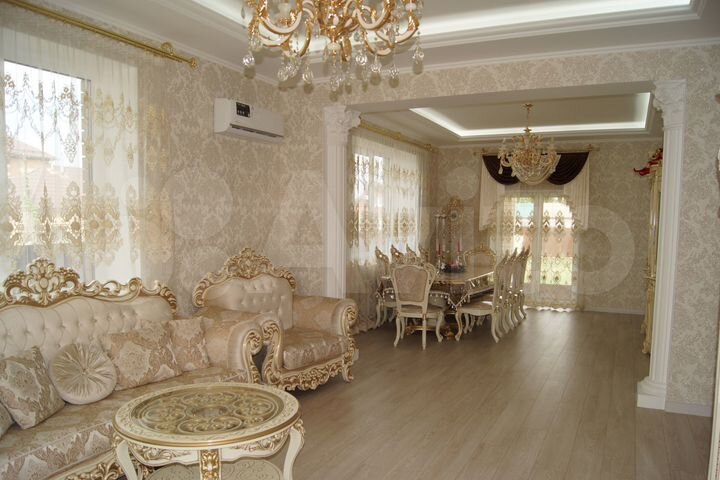 Дом 236 м² на участке 12 сот.