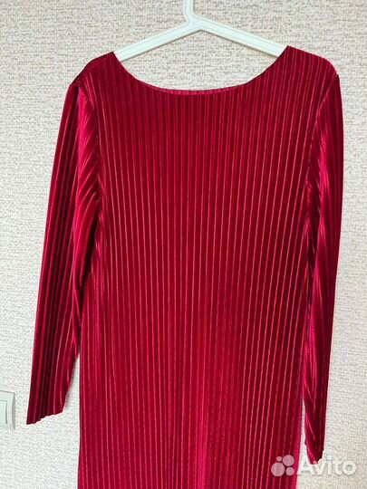 Платье бархатное