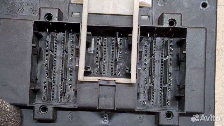 Блок управления бортовой сети Audi A3 (8V)