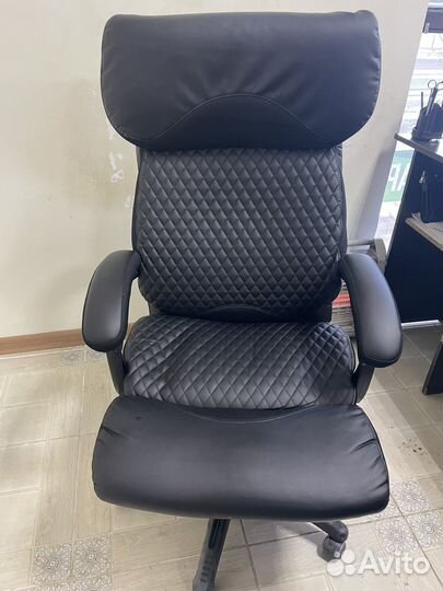 Компьютерное кресло