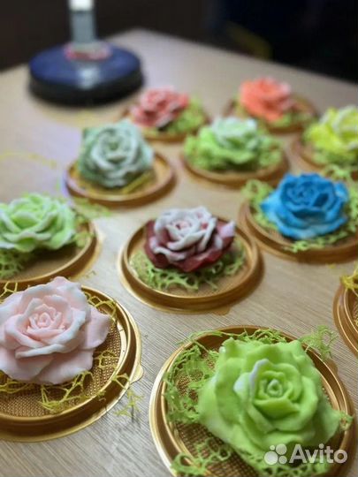 Роза в колбе