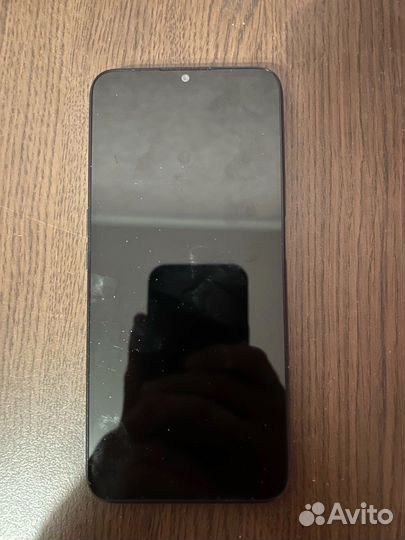 Телефон Realme c31