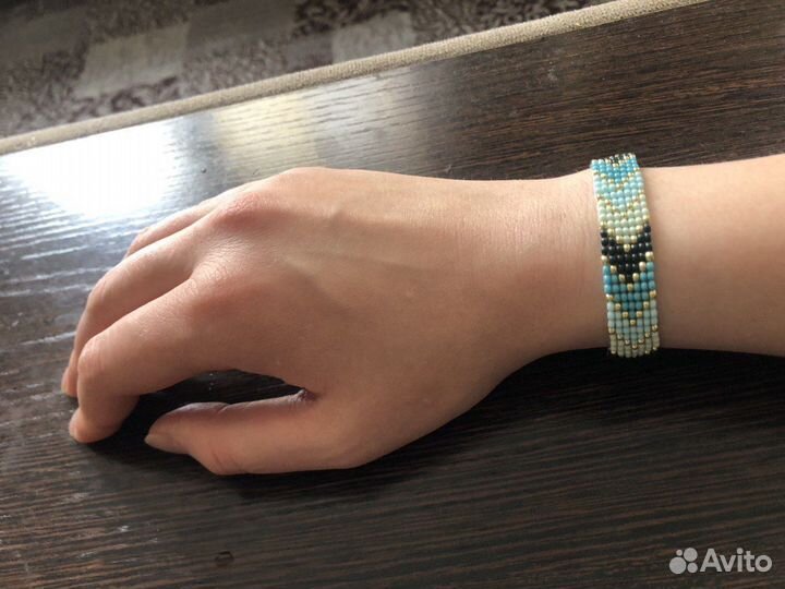 Фенечка из бисера 