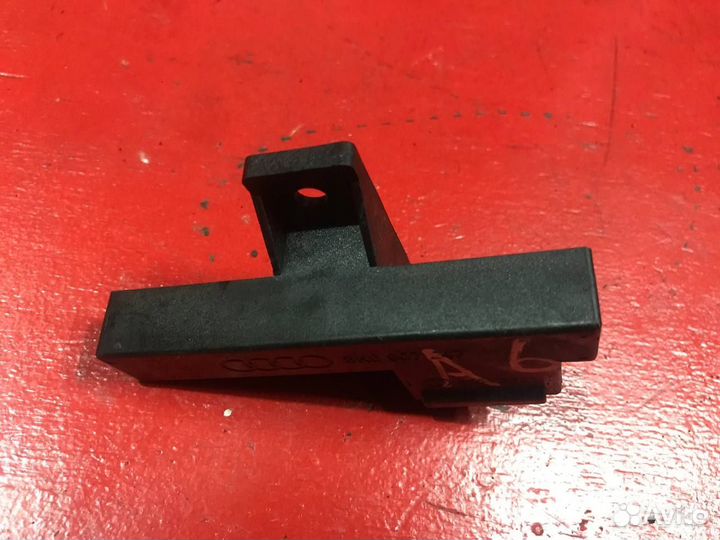 Антенна бесключевого доступа Audi A6 С7 cgwb 3.0