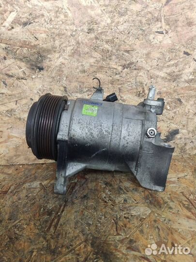 Компрессор кондиционера Nissan Teana J32