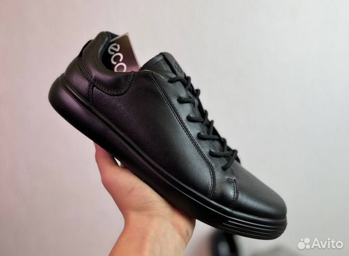 Кроссовки Ecco комфортные