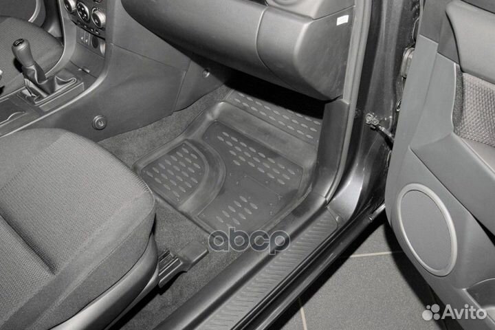 NLC.33.01.210k коврики в салон Mazda 3 03-09 4