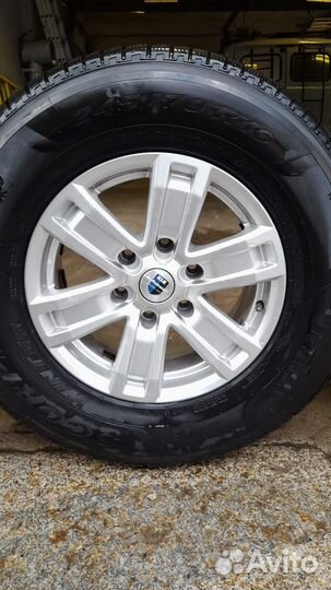 Pirelli Scorpion 245/70 R16 107H