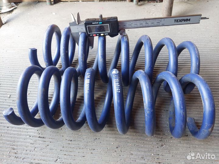 Заниженные передние пружины H&R на Mercedes W210