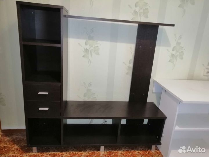 Тумба под тв