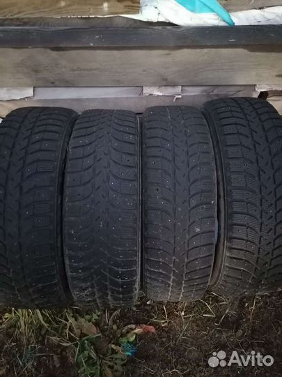 Bridgestone Ice Cruiser 5000 225/65 R17