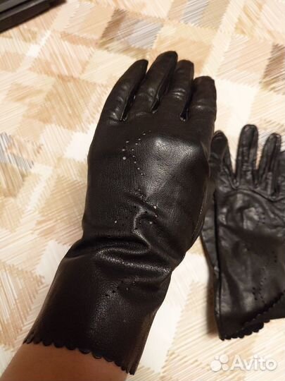 Перчатки женские кожаные