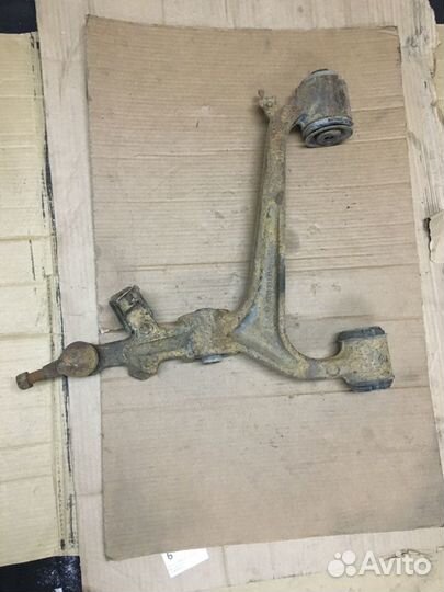 Рычаг передний нижний правый Mercedes w210 4 matic