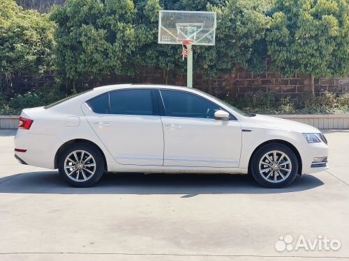 Skoda Octavia (China) 1.5 AT, 2021, 50 000 км