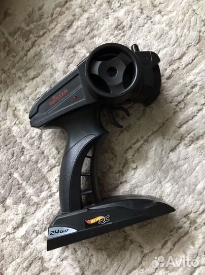 Машинка Hot Wheels на радиоуправлении акб