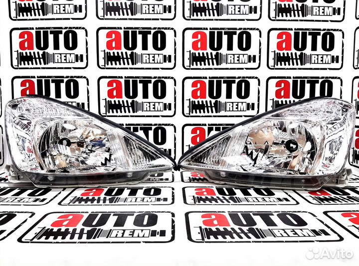 Комплект фар Toyota Allion NZT240 01-04 Narichin