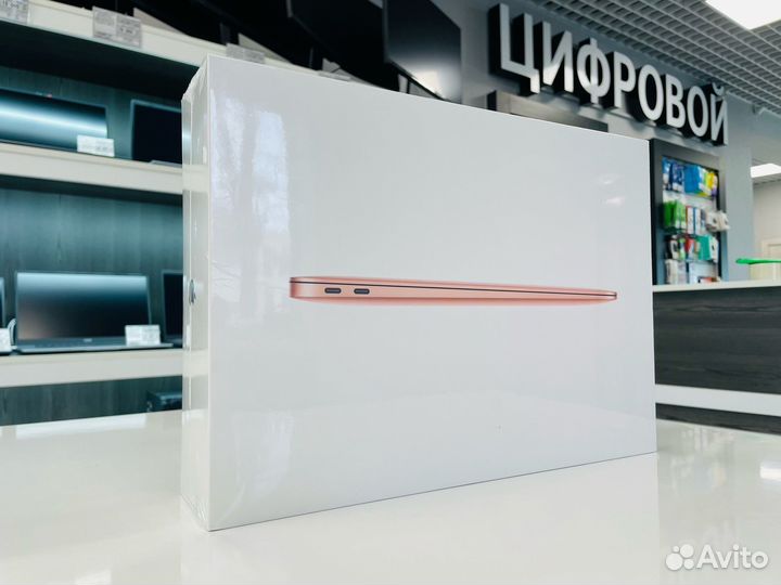 Ноутбук Apple MacBook Air A2337/ 13.3