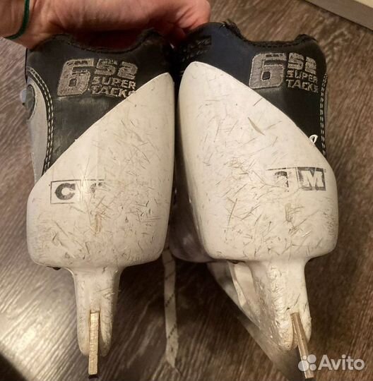 Коньки вратаря