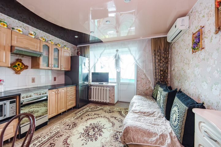 2-к. квартира, 63 м², 9/9 эт.