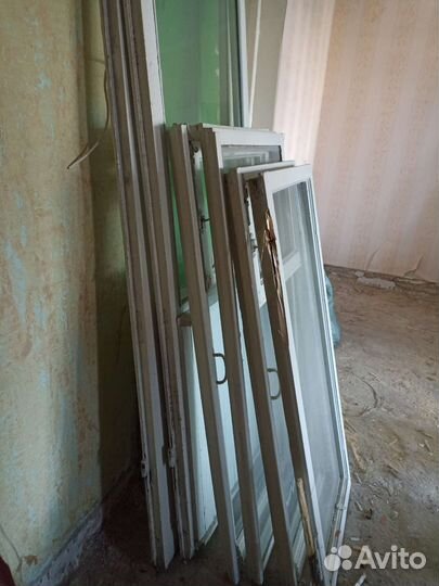 Деревянные оконные рамы бу