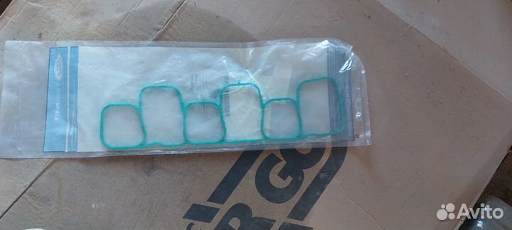 Прокладка впускного коллектора Ford AT4Z9H486A