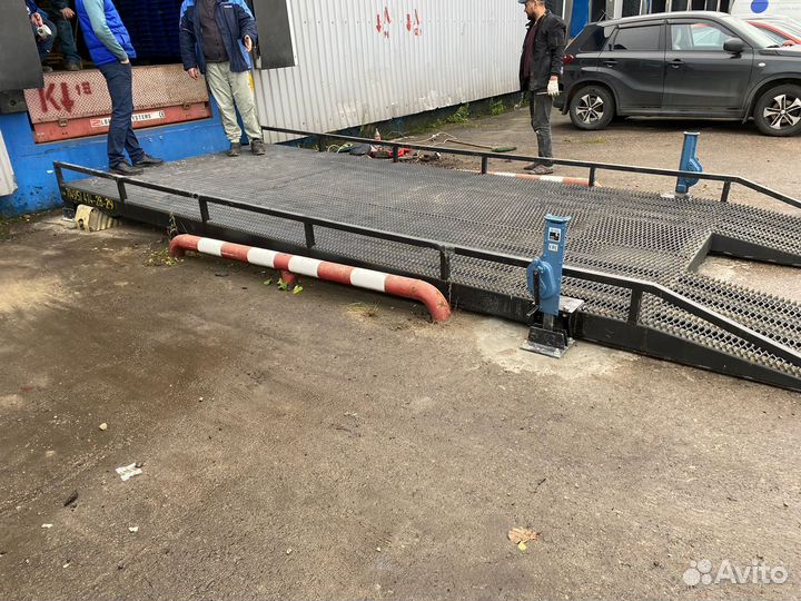 Эстакада автомобильная до 7 тонн новая