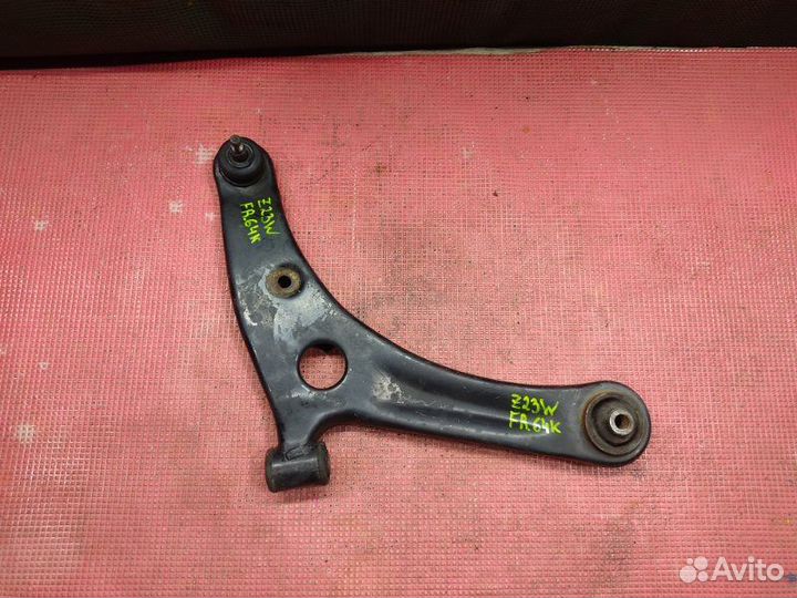 Рычаг прав. перед. mitsubishi colt plus