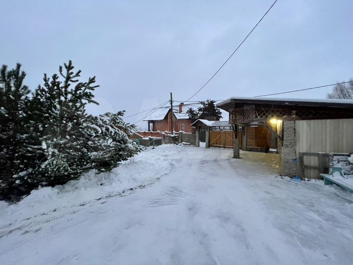 Дом 650 м² на участке 44 сот.