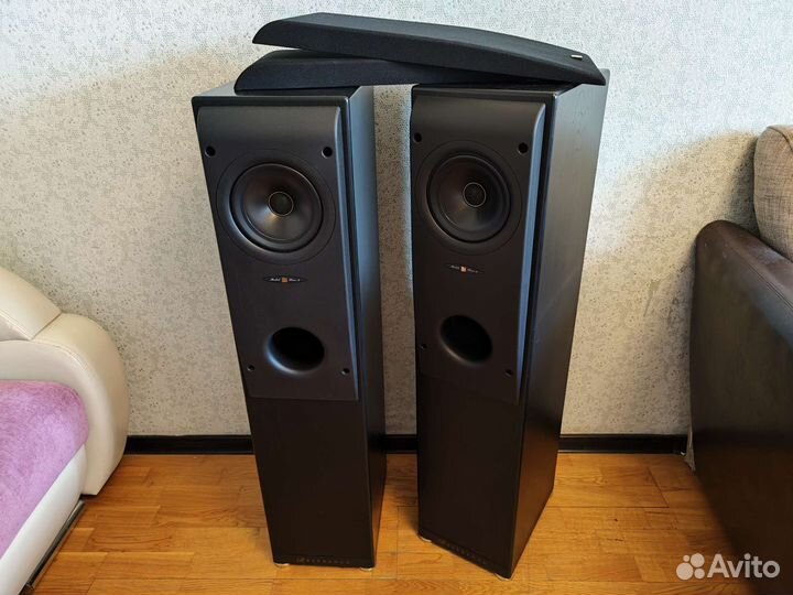 Колонки Kef Reference Two