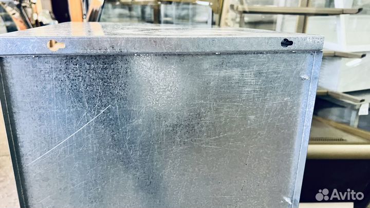 Зонт вытяжной новый