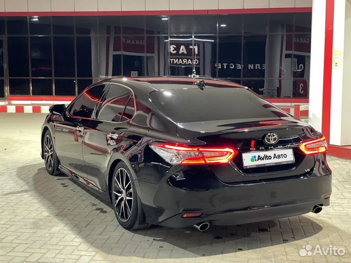 Toyota Camry 2.5 AT, 2018, 255 000 км